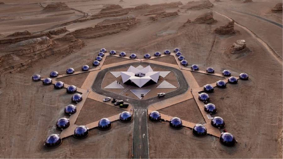 火星移民预演场——模拟外星环境的极端生存训练梅列区户外野奢帐篷实验项目